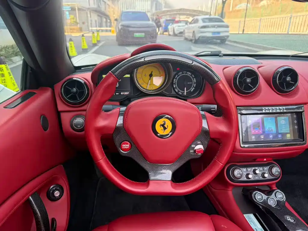Ferrari California T 2009 4.3L