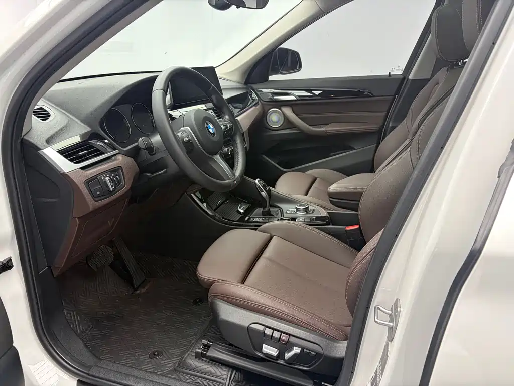 BMW X1 — миниатюра 4