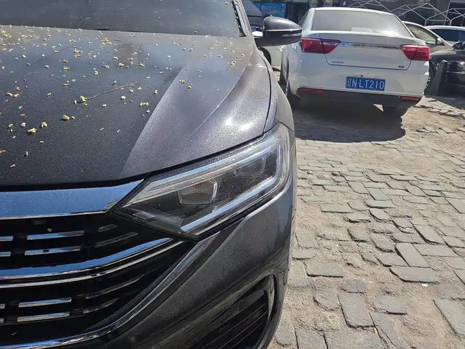Volkswagen Sagitar — миниатюра 5