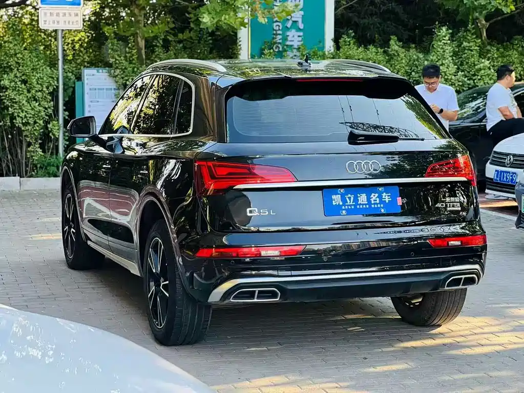 Audi Q5L — миниатюра 6