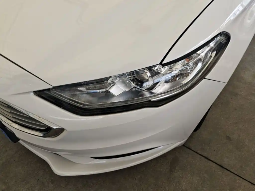 Ford Mondeo — миниатюра 24