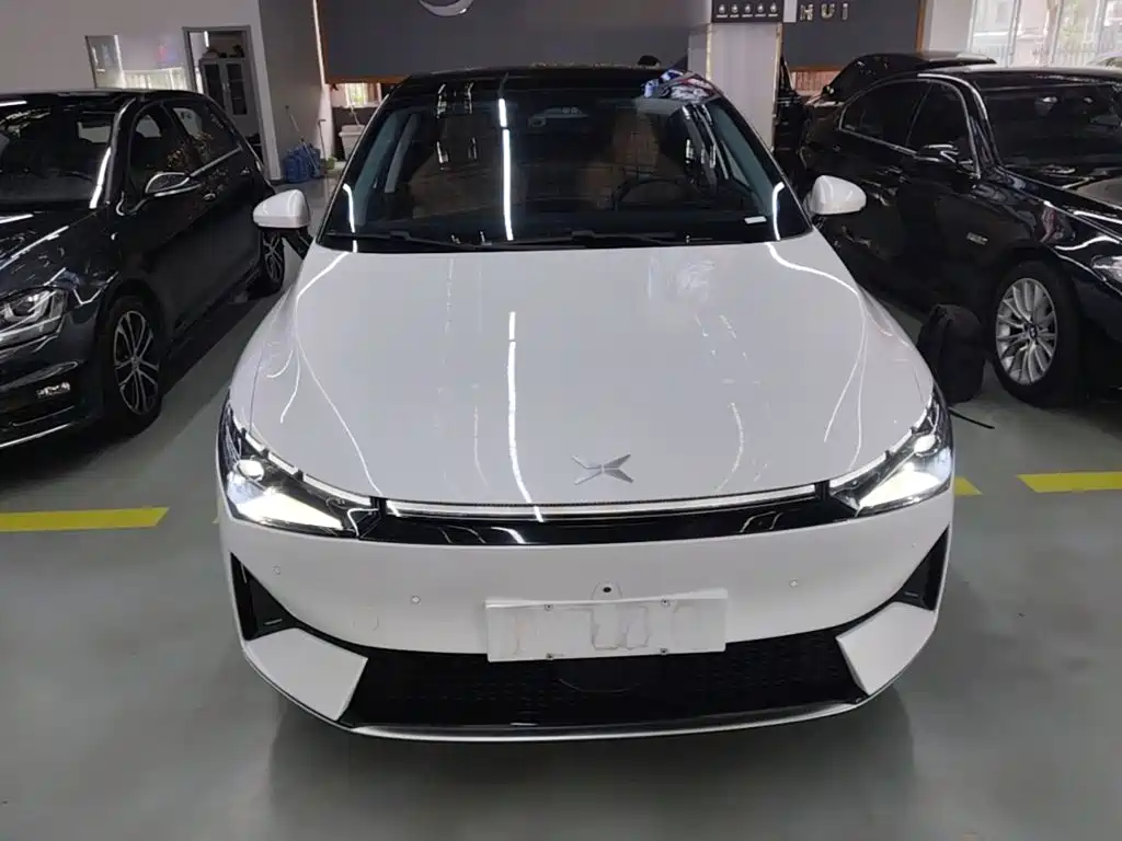 XPeng P5 — миниатюра 3