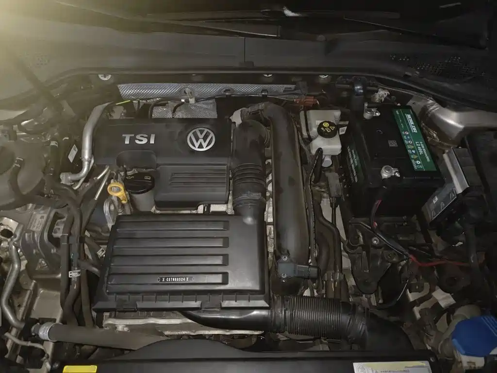 Volkswagen Golf — миниатюра 11
