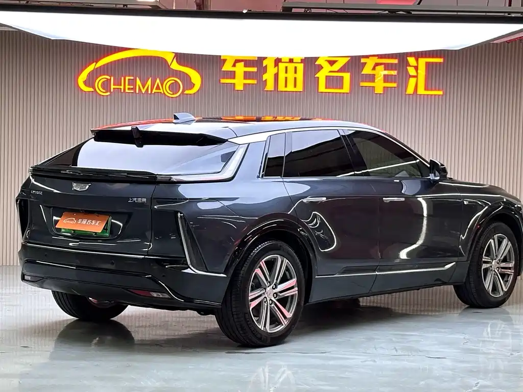 Cadillac Lyriq — миниатюра 19