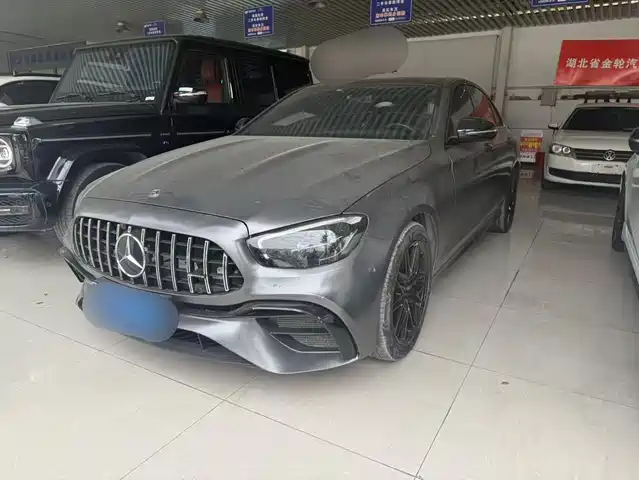 MERCEDES-BENZ E CLASS 2021