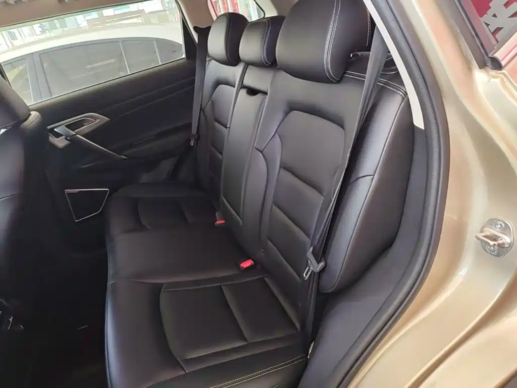 Geely Boyue — миниатюра 17