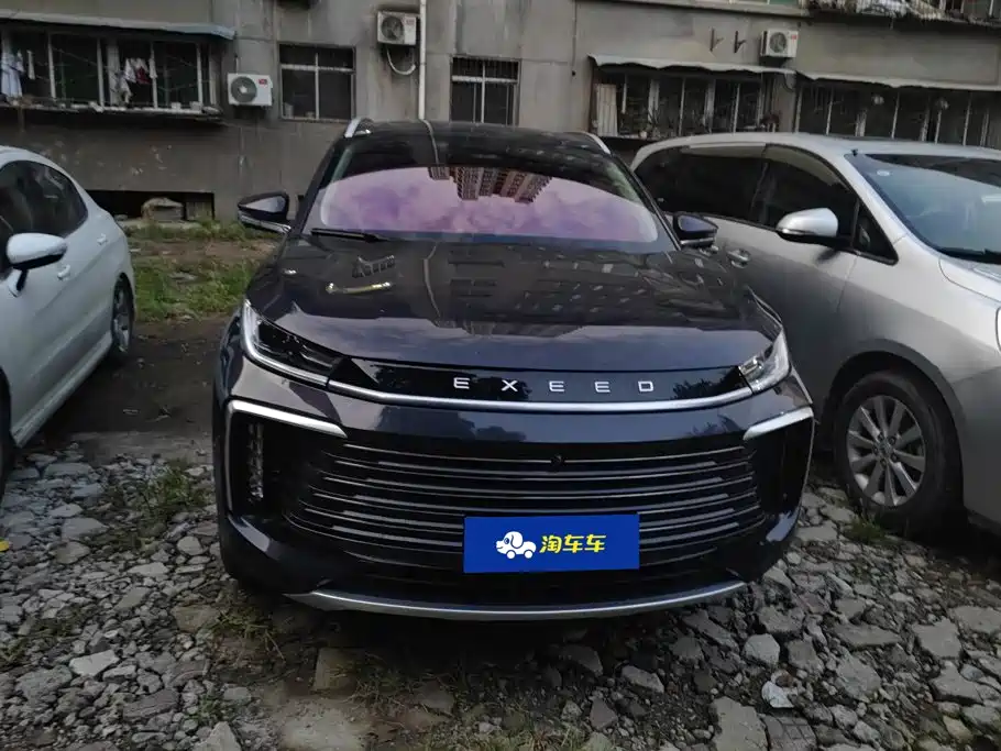 Exeed Lingyun — миниатюра 2