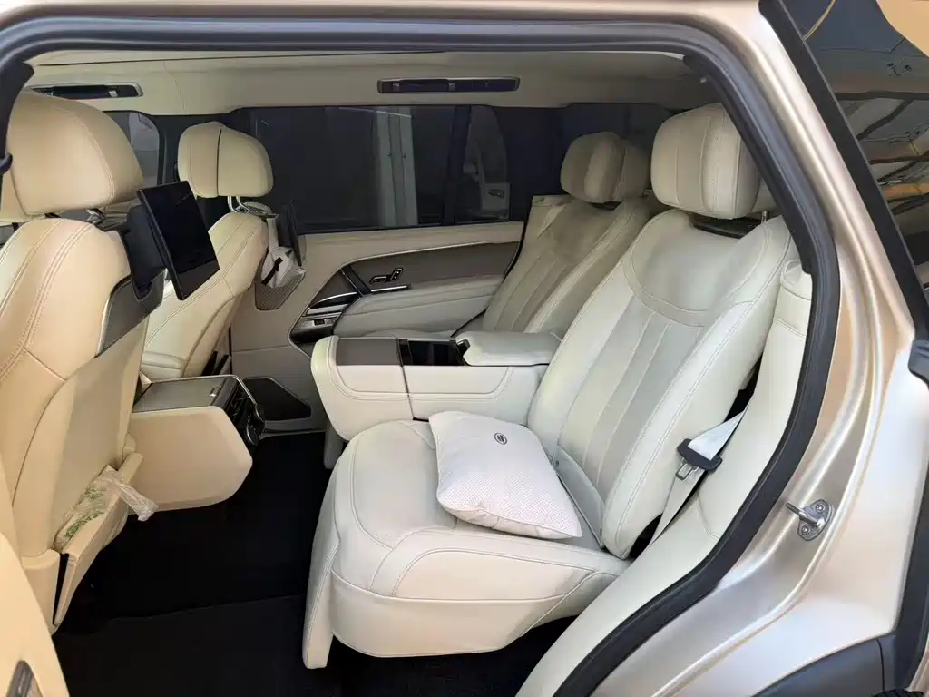 Land Rover Range Rover — миниатюра 10