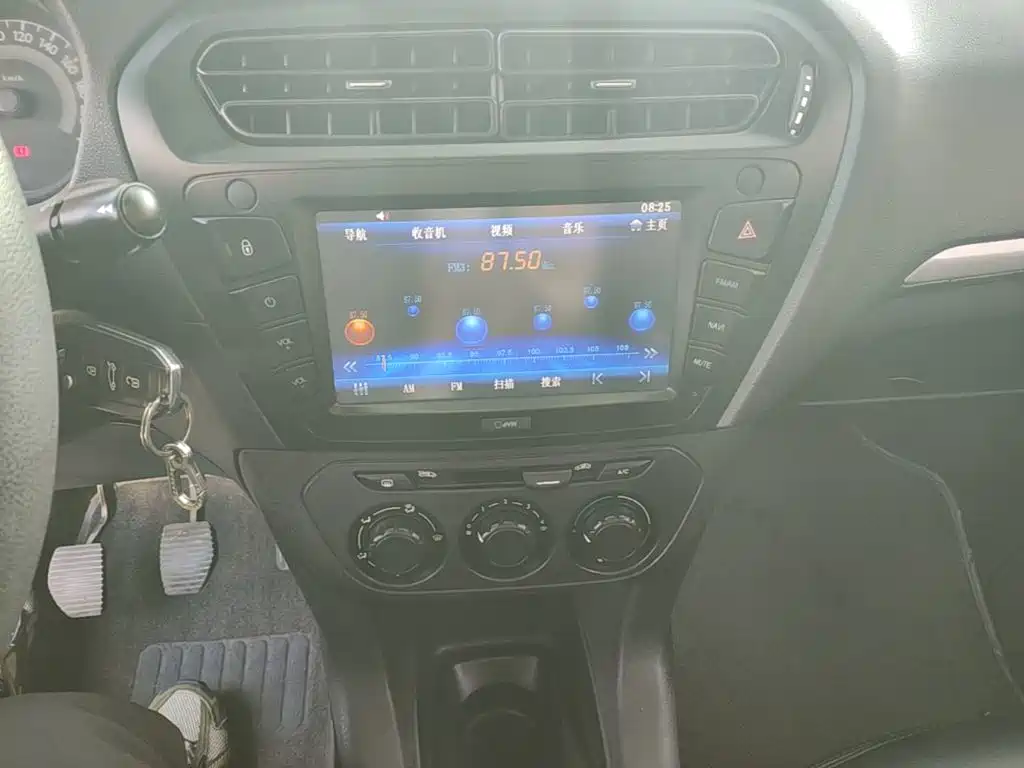 Peugeot 301 — миниатюра 13