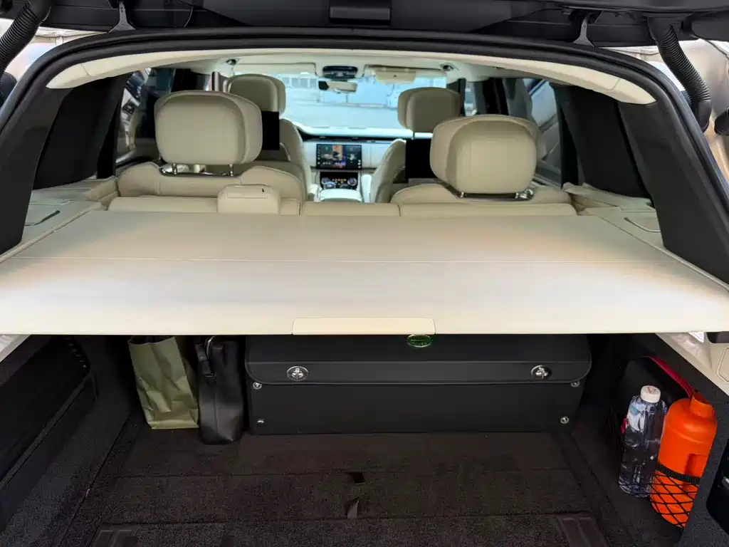 Land Rover Range Rover — миниатюра 15