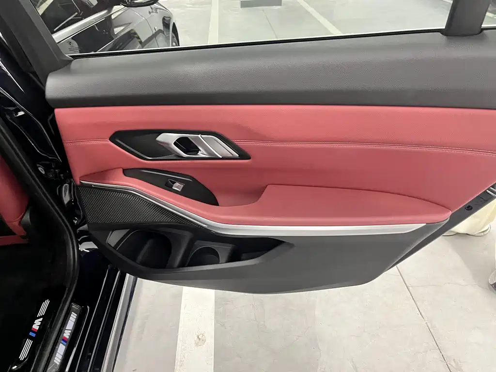 BMW 3 Series — миниатюра 8