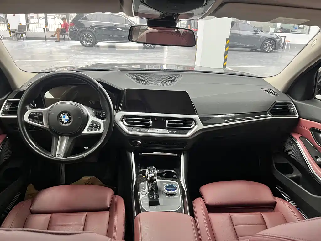 BMW 3 Series — миниатюра 7