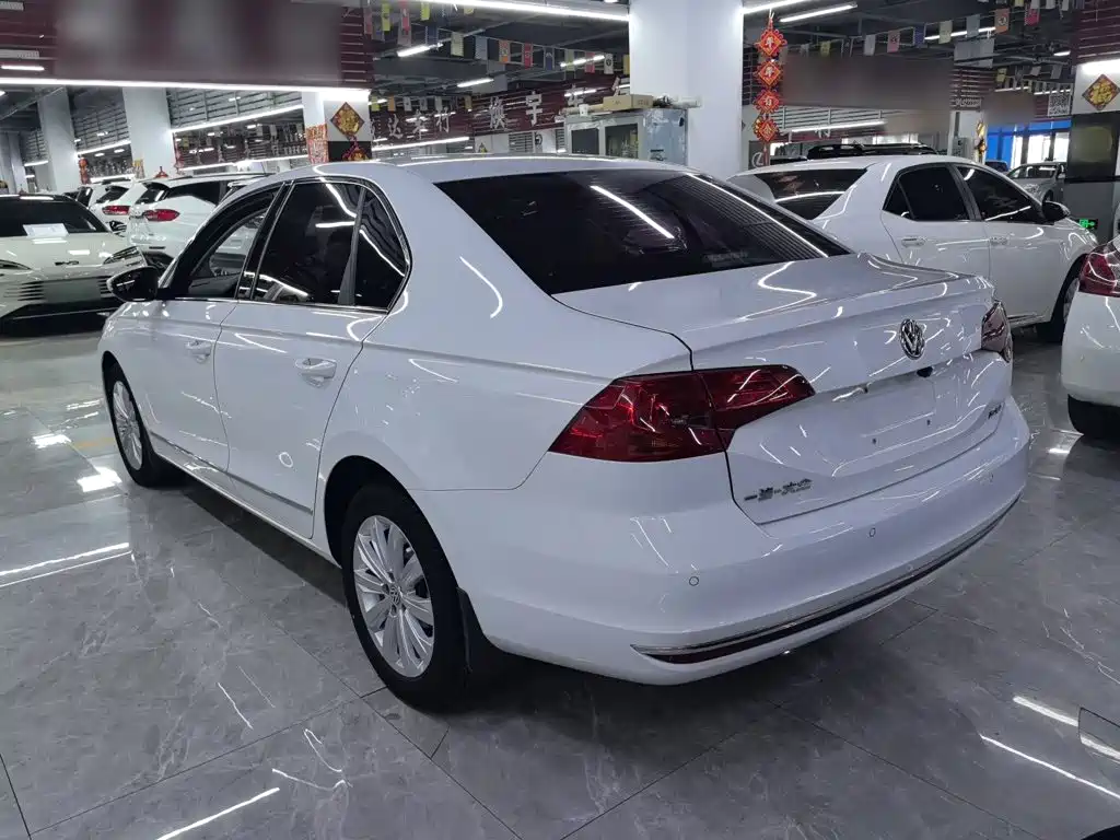Volkswagen Bora — миниатюра 7