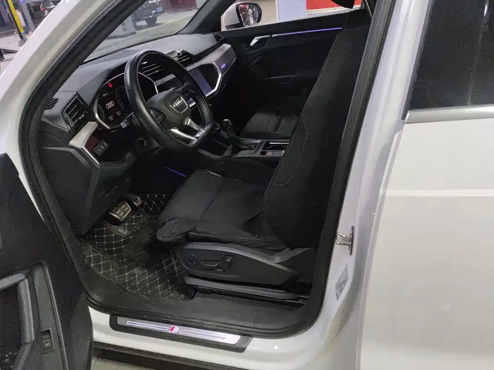 Audi Q3 — миниатюра 4