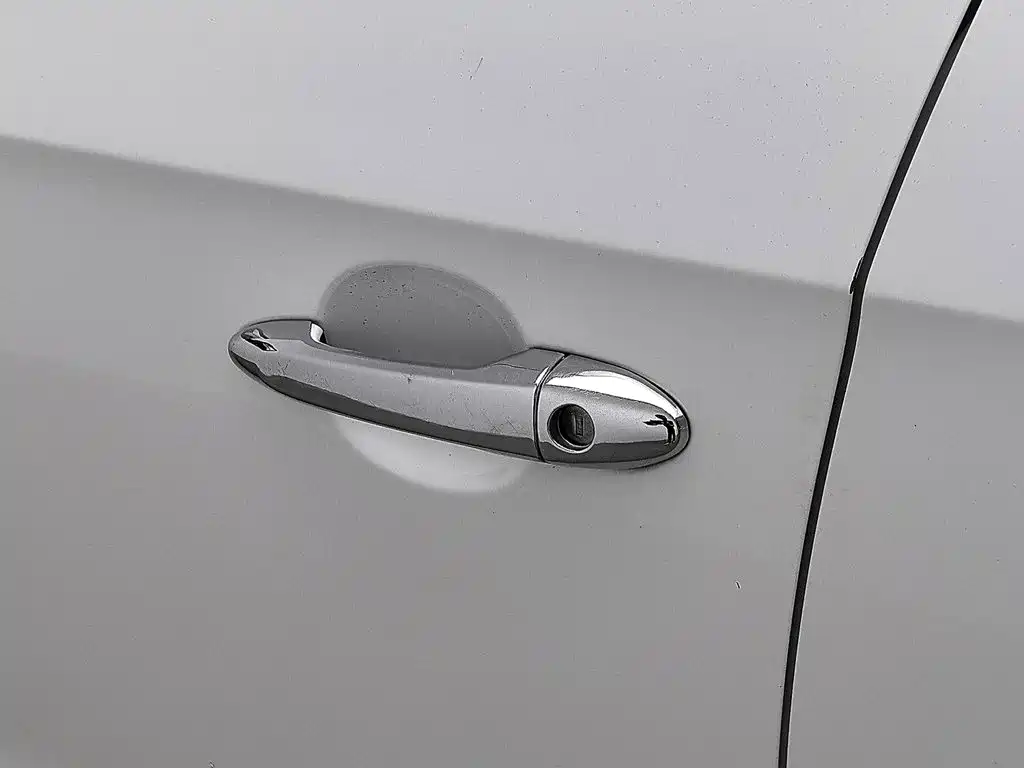 Buick Excelle — миниатюра 18