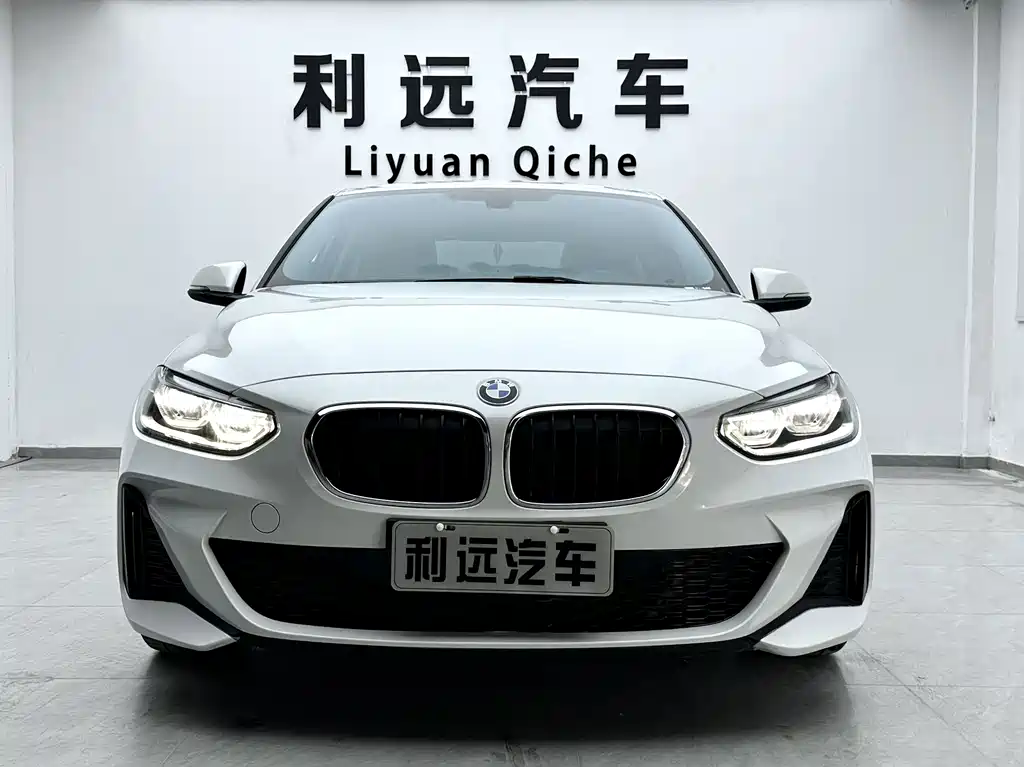BMW 1 Series - фото 2