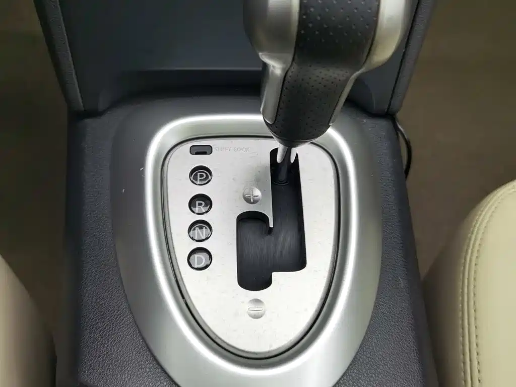 Nissan Qashqai — миниатюра 13