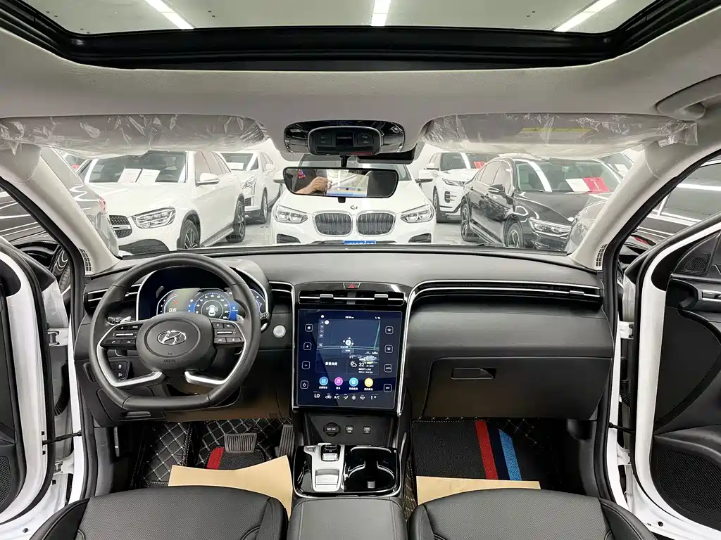 Hyundai Tucson — миниатюра 8