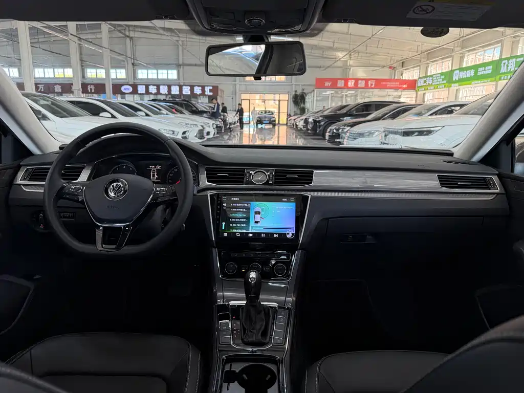 Volkswagen Passat — миниатюра 16
