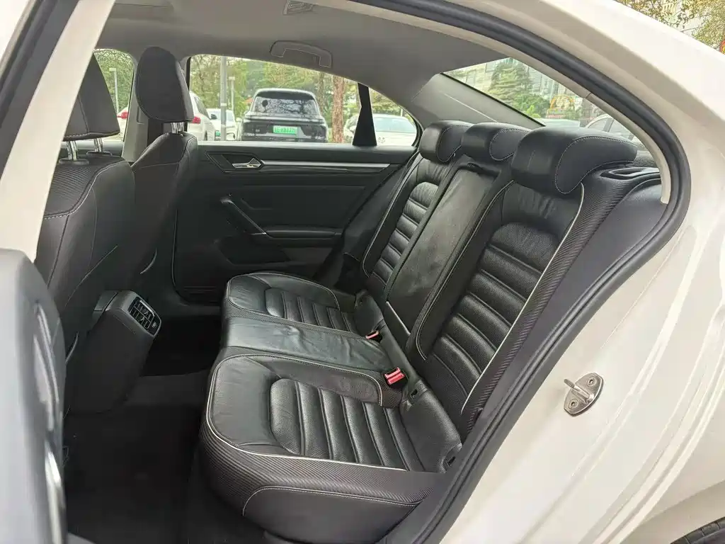 Volkswagen Lamando — миниатюра 6