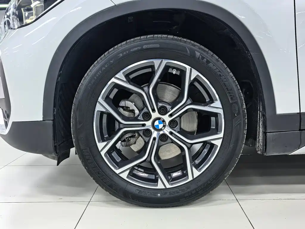 BMW X1 2022 sDrive20Li Premium