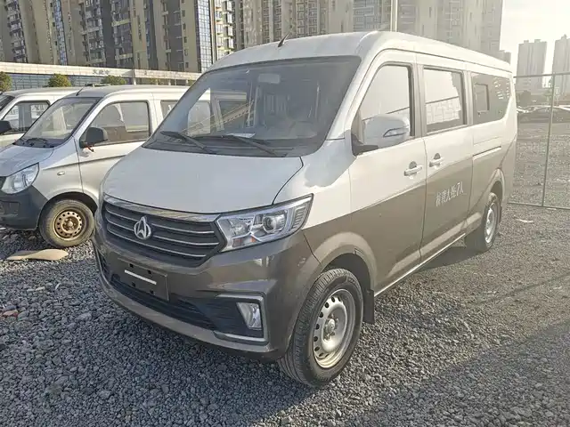 CHANGAN CROSS STAR V5 2022