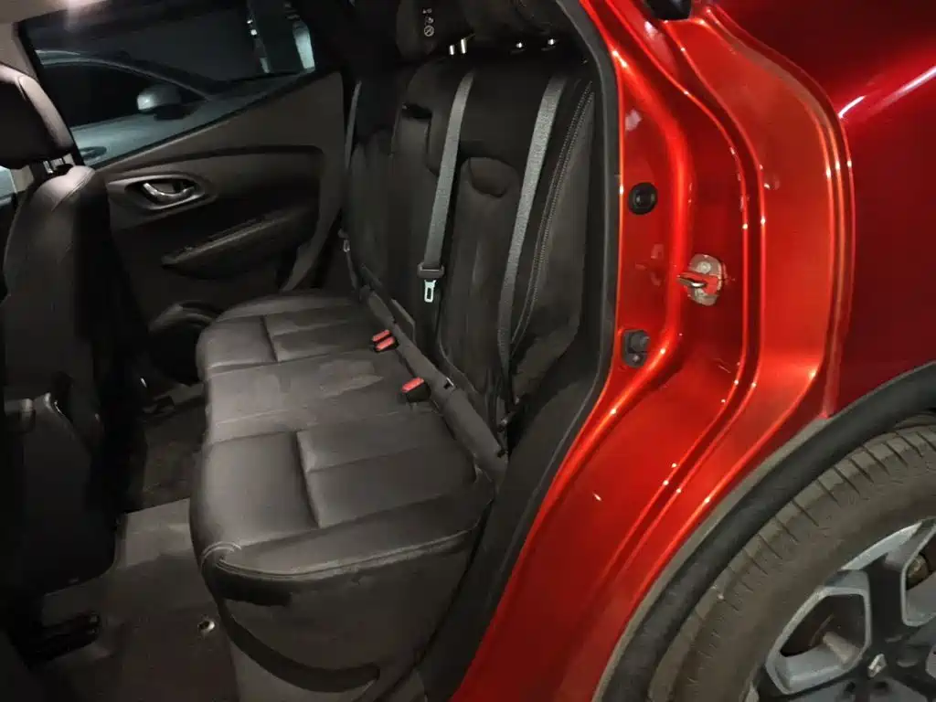 Renault Kadjar — миниатюра 14