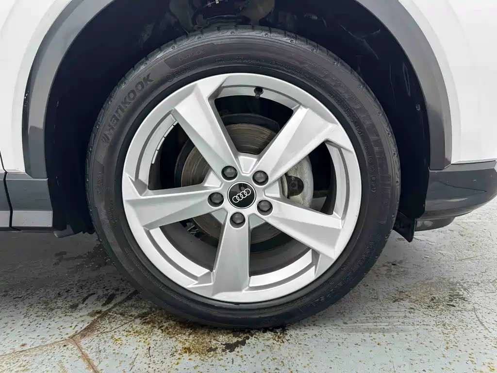 Audi Q2L — миниатюра 8