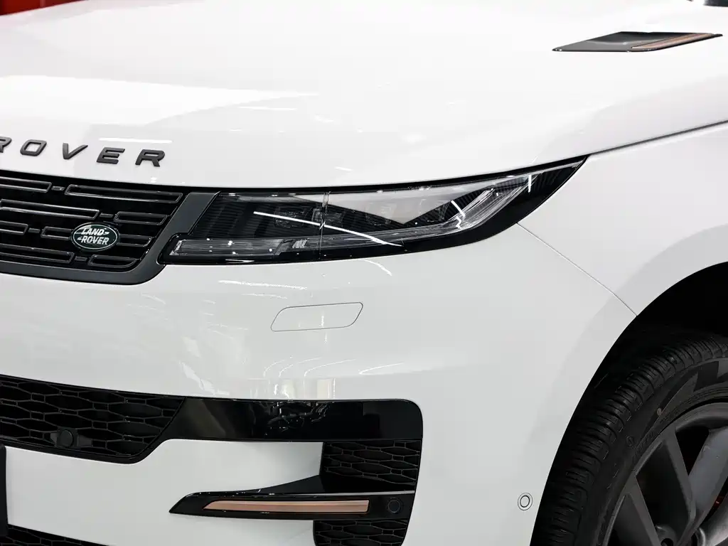 Land Rover Range Rover Sport 2025 400PS Dynamic SE