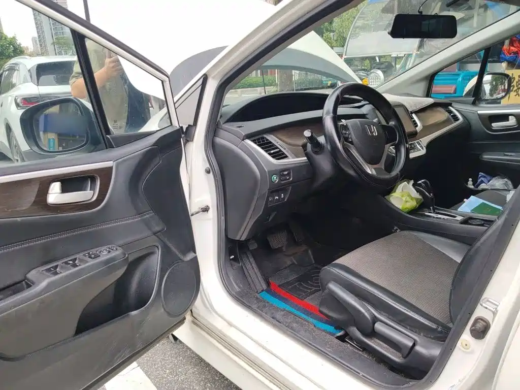 Honda Jade — миниатюра 12