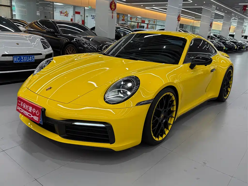 Porsche 911 2021