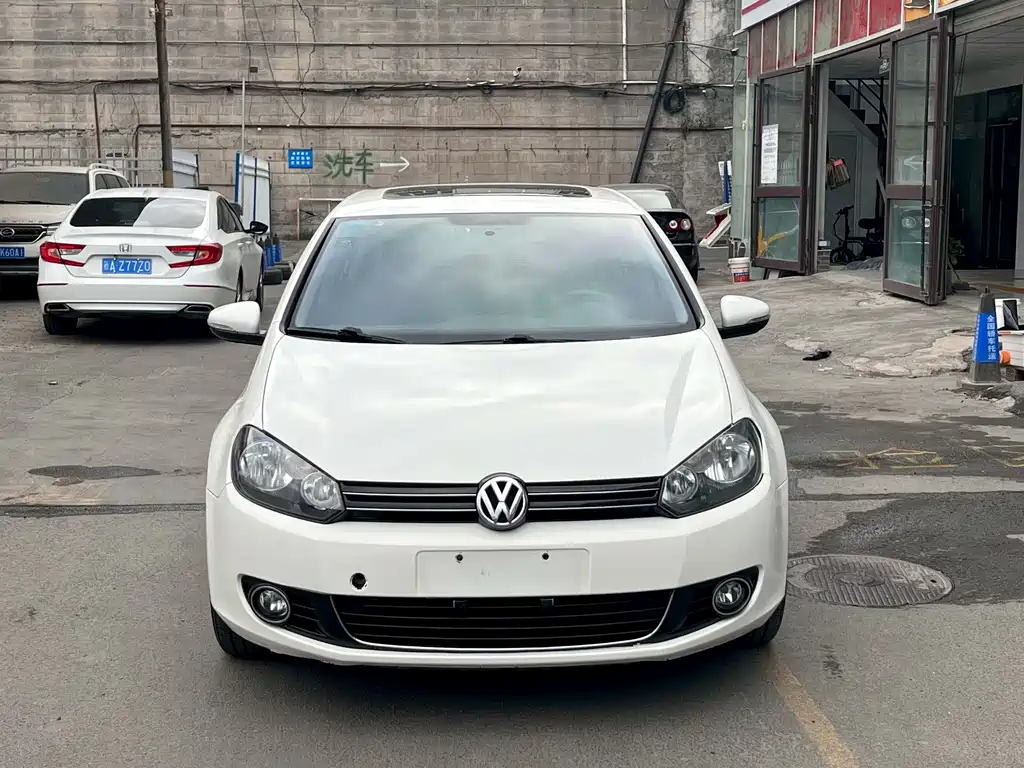 Volkswagen Golf — миниатюра 2