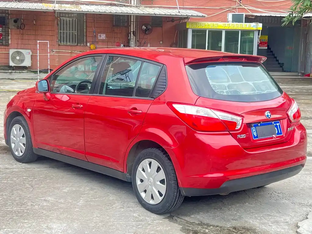 Venucia R50 — миниатюра 6