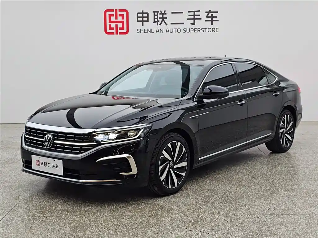 Volkswagen Passat 2022