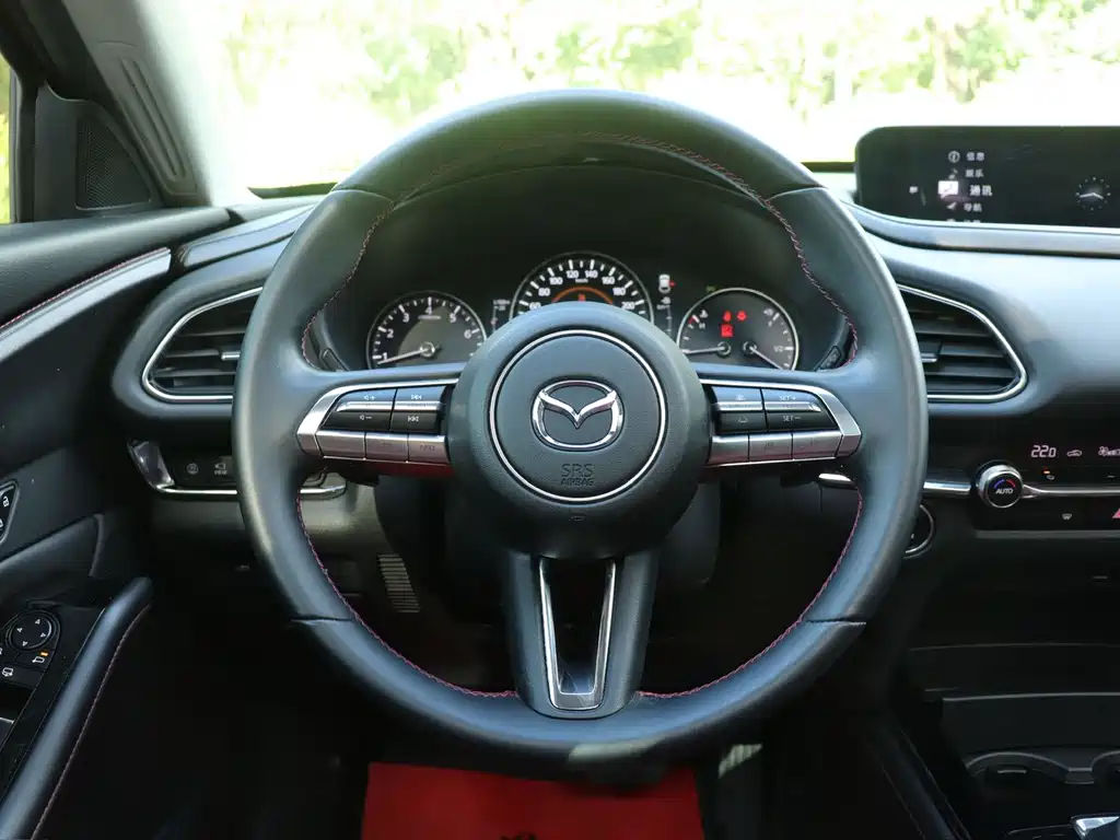 Mazda CX-30 — миниатюра 18