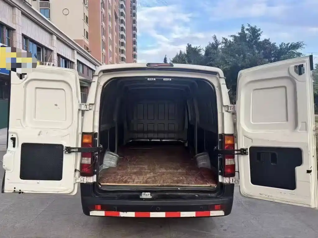 Geely 吉奥睿征L — миниатюра 5