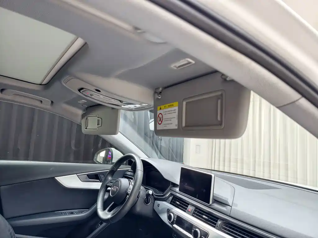 Audi A4L — миниатюра 12
