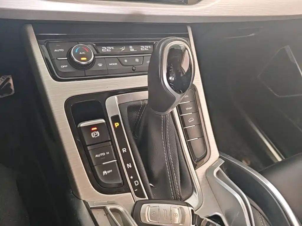 Geely Boyue — миниатюра 14