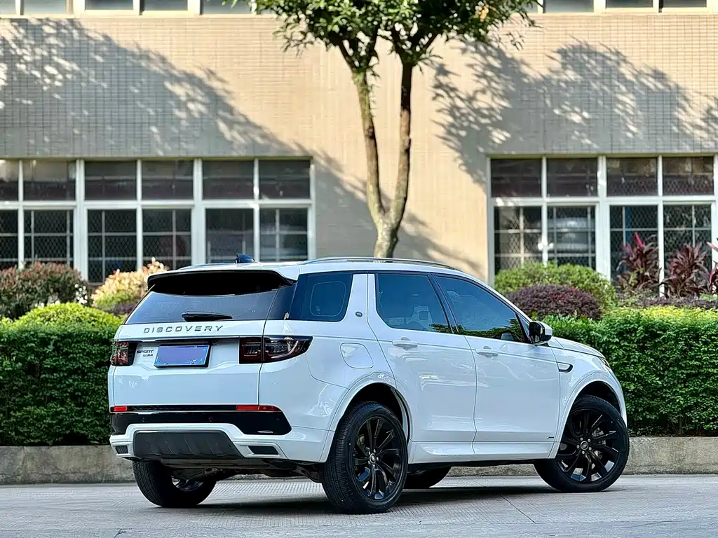 Land Rover Discovery Sport — миниатюра 4