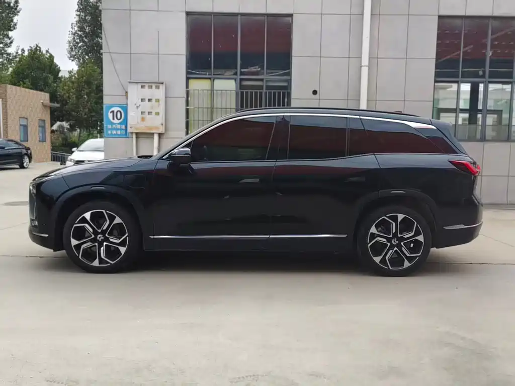 NIO ES8 — миниатюра 6
