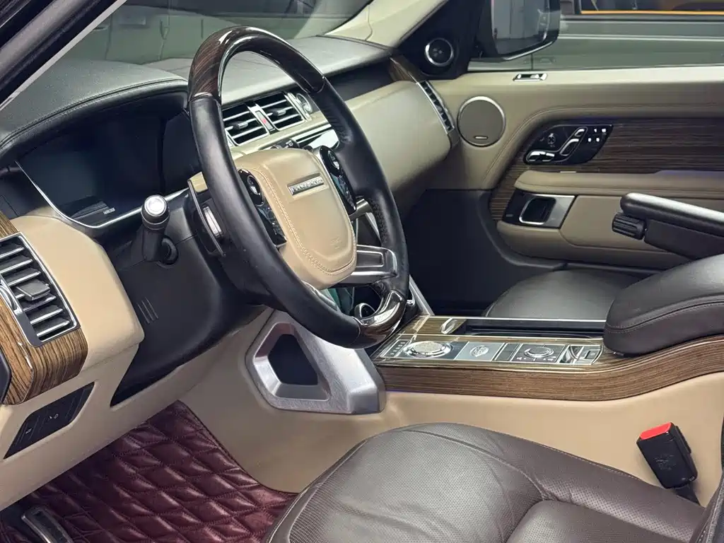 Land Rover Range Rover — миниатюра 4