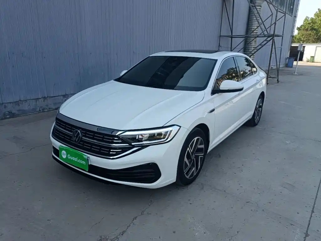 Volkswagen Sagitar — миниатюра 2