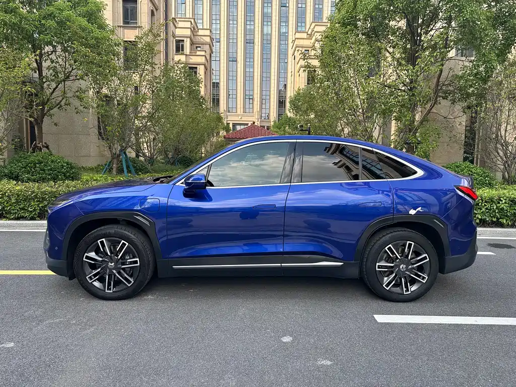 NIO EC6 — миниатюра 11