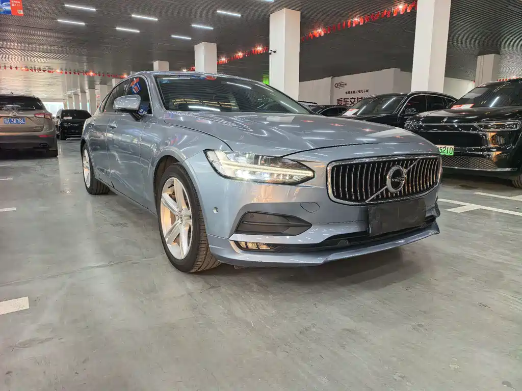 Volvo S90 — миниатюра 3