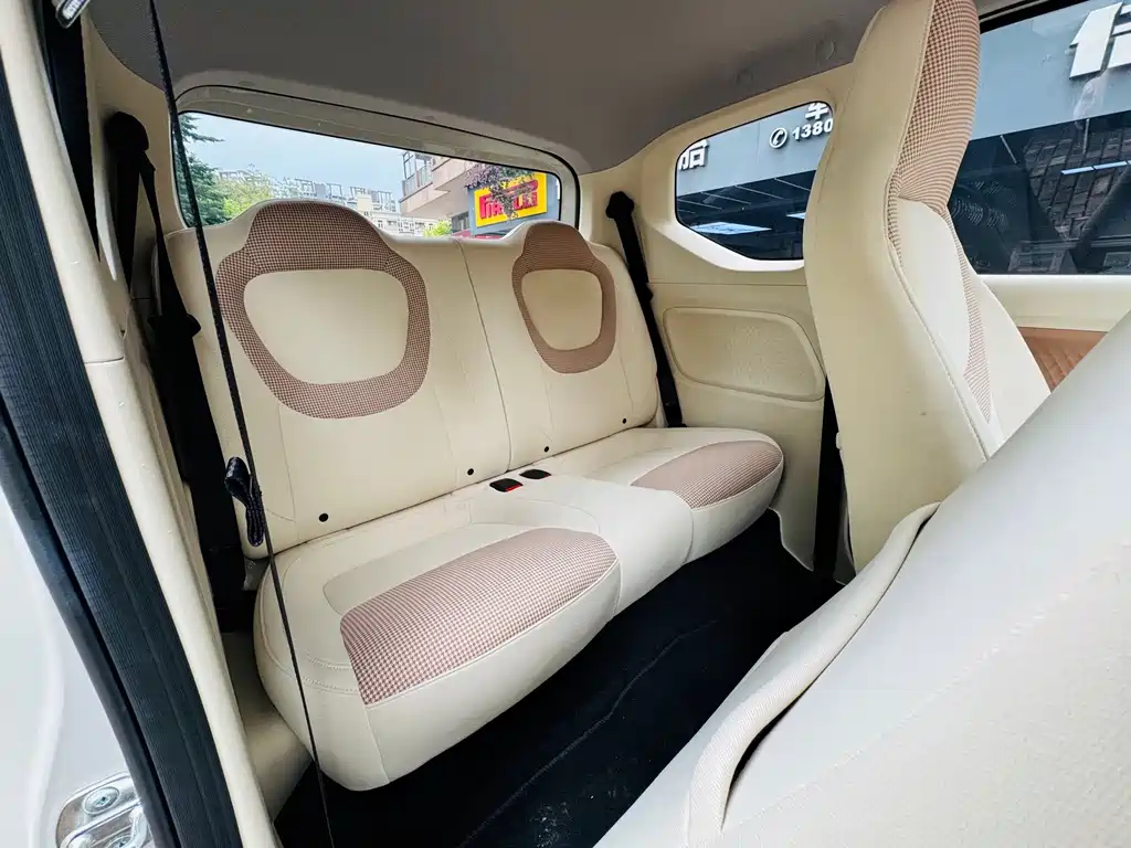 Wuling MINIEV — миниатюра 14