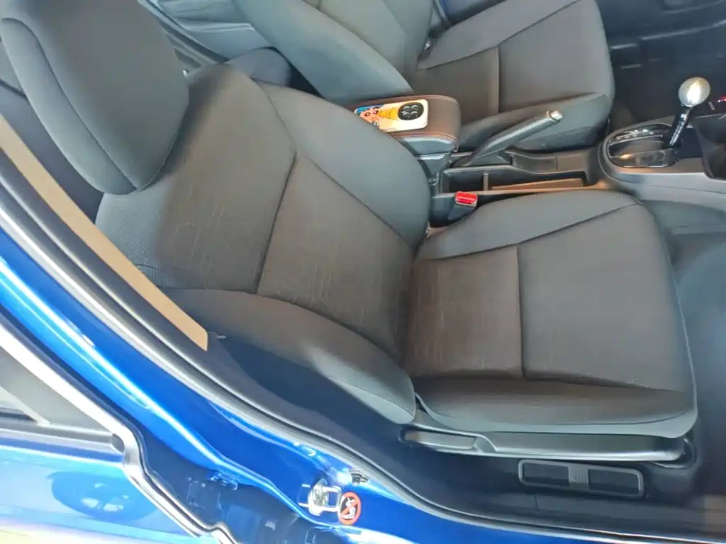 Honda Fit — миниатюра 25