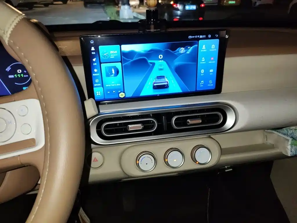 Wuling MINIEV — миниатюра 14