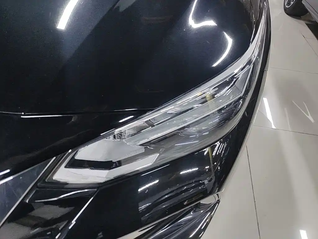 Nissan Sylphy — миниатюра 24