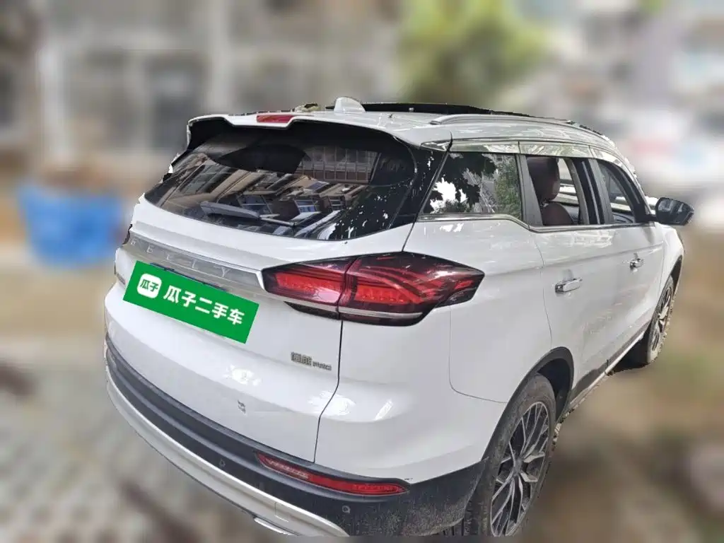 Geely Boyue — миниатюра 4