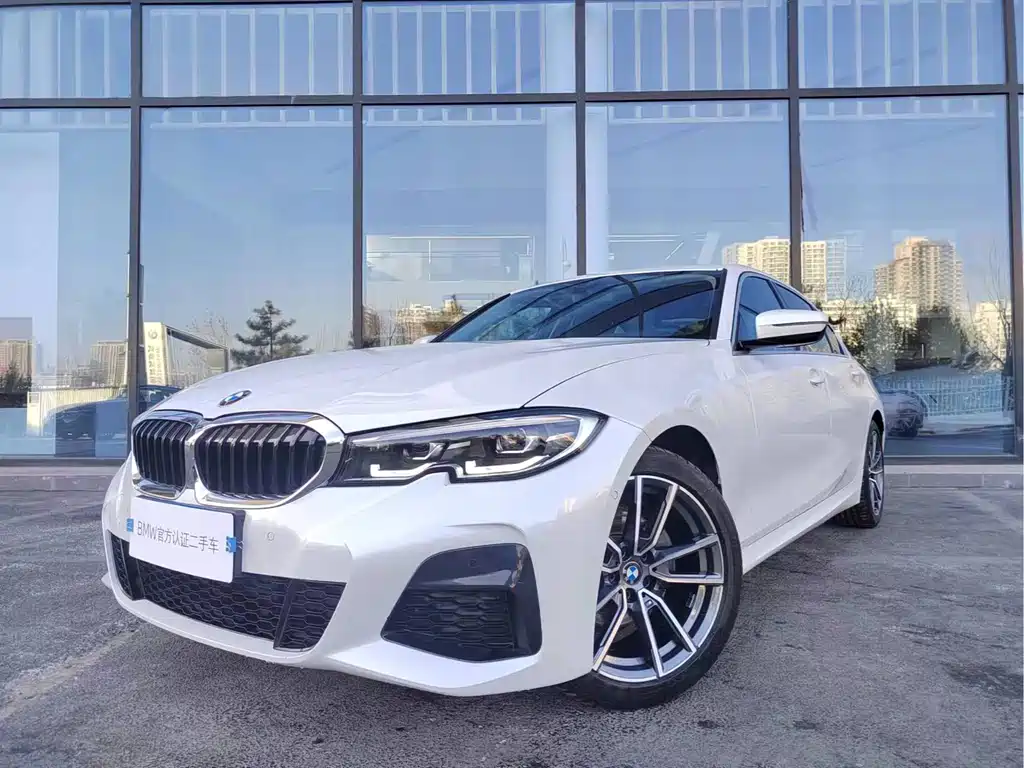 BMW 3 Series 2021